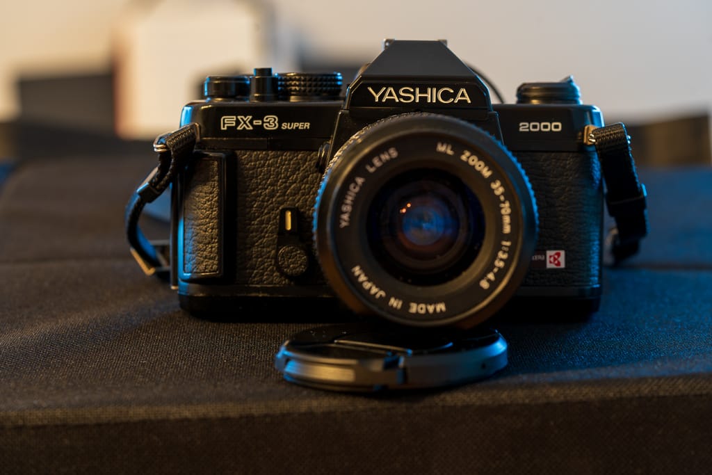 Yashica FX-3 Super 2000 – Fotografieren wie anno dazumal